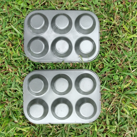 Six Count Miniature Nonstick Muffin Pan - Picture 3 of 4